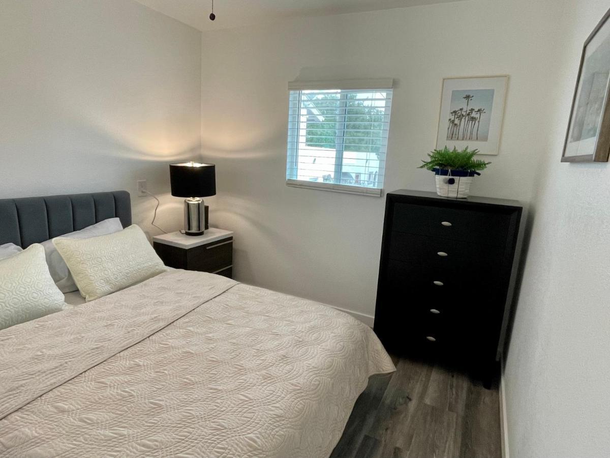1102 French St Apartment Santa Ana Ngoại thất bức ảnh
